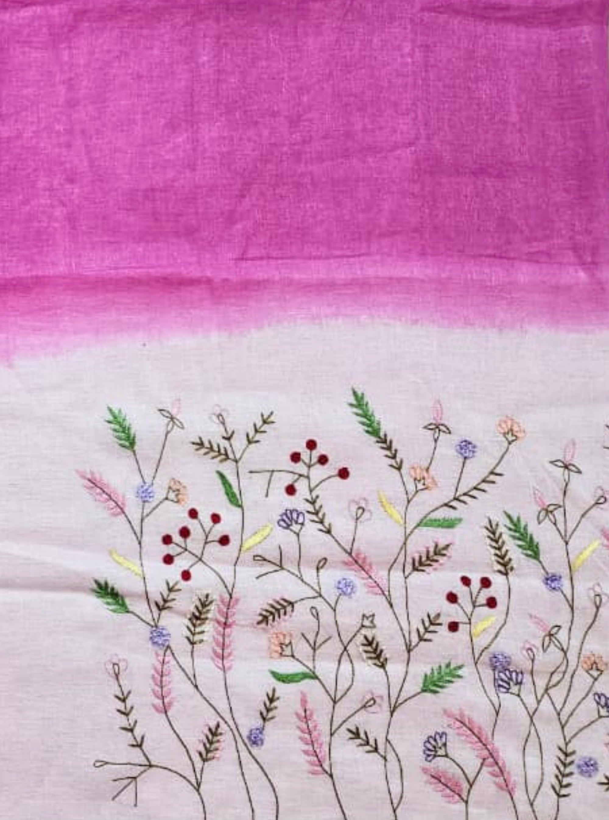 Sanjana Hand-embroidered Linen Saree
