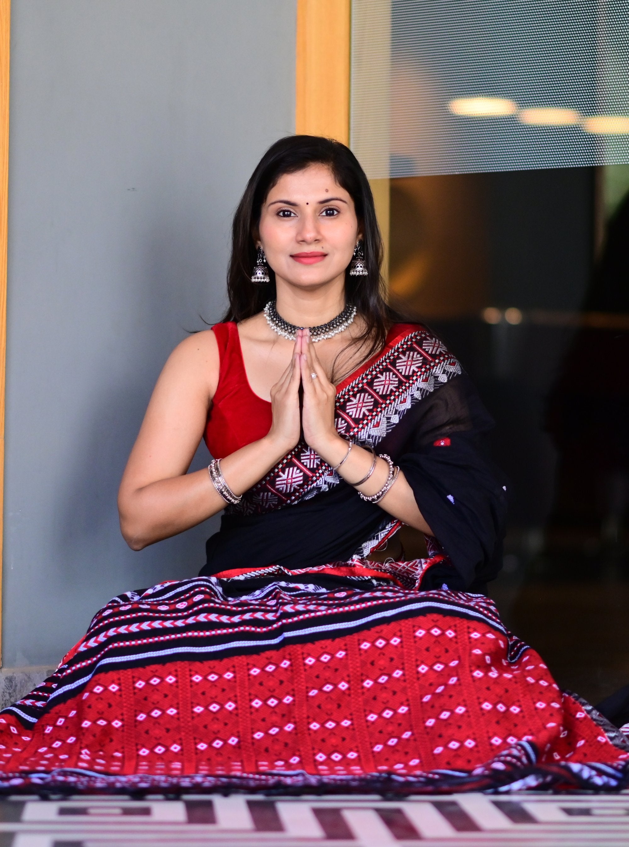 Nisha Handwoven Jamdani Saree