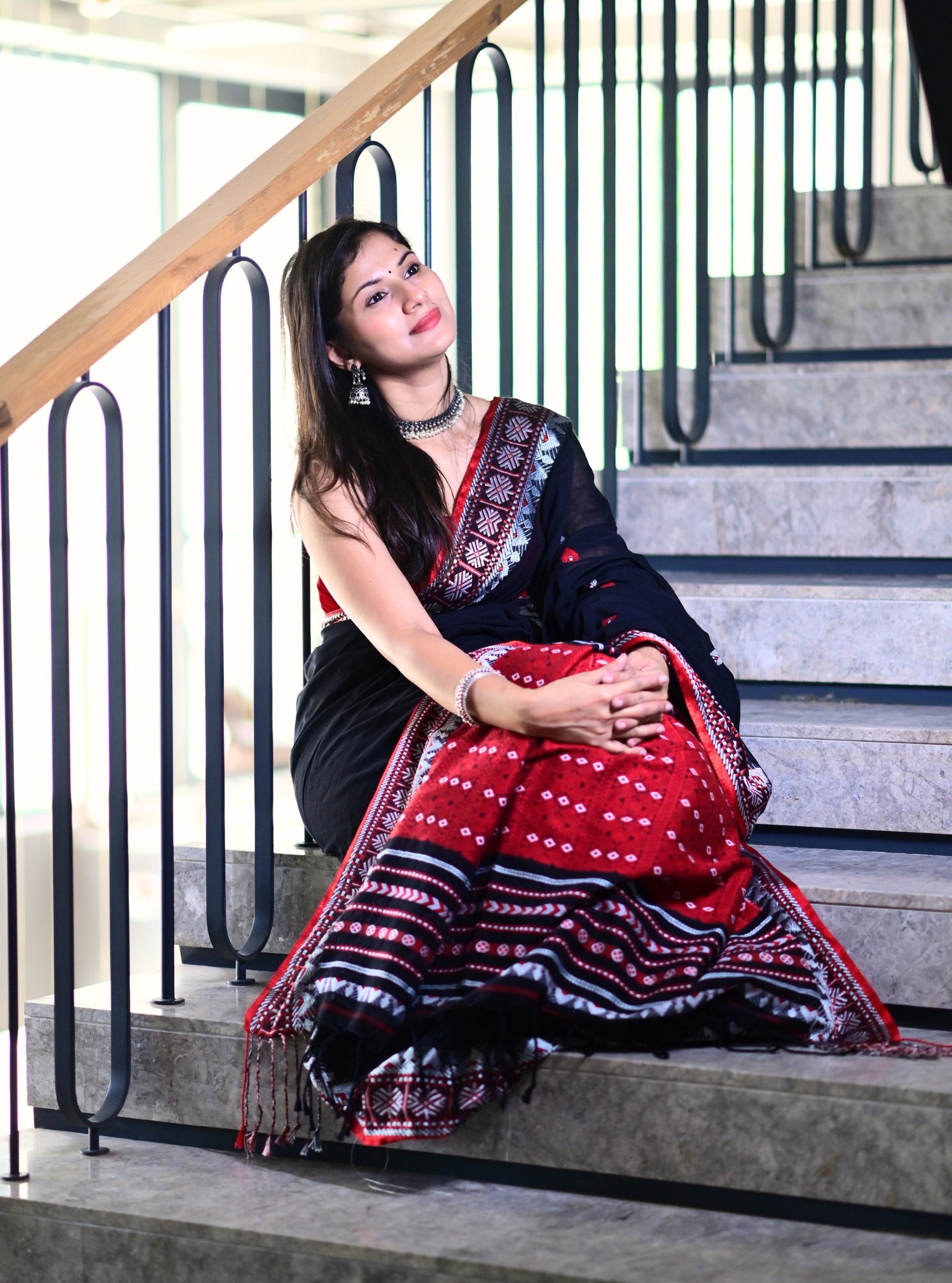 Nisha Handwoven Jamdani Saree
