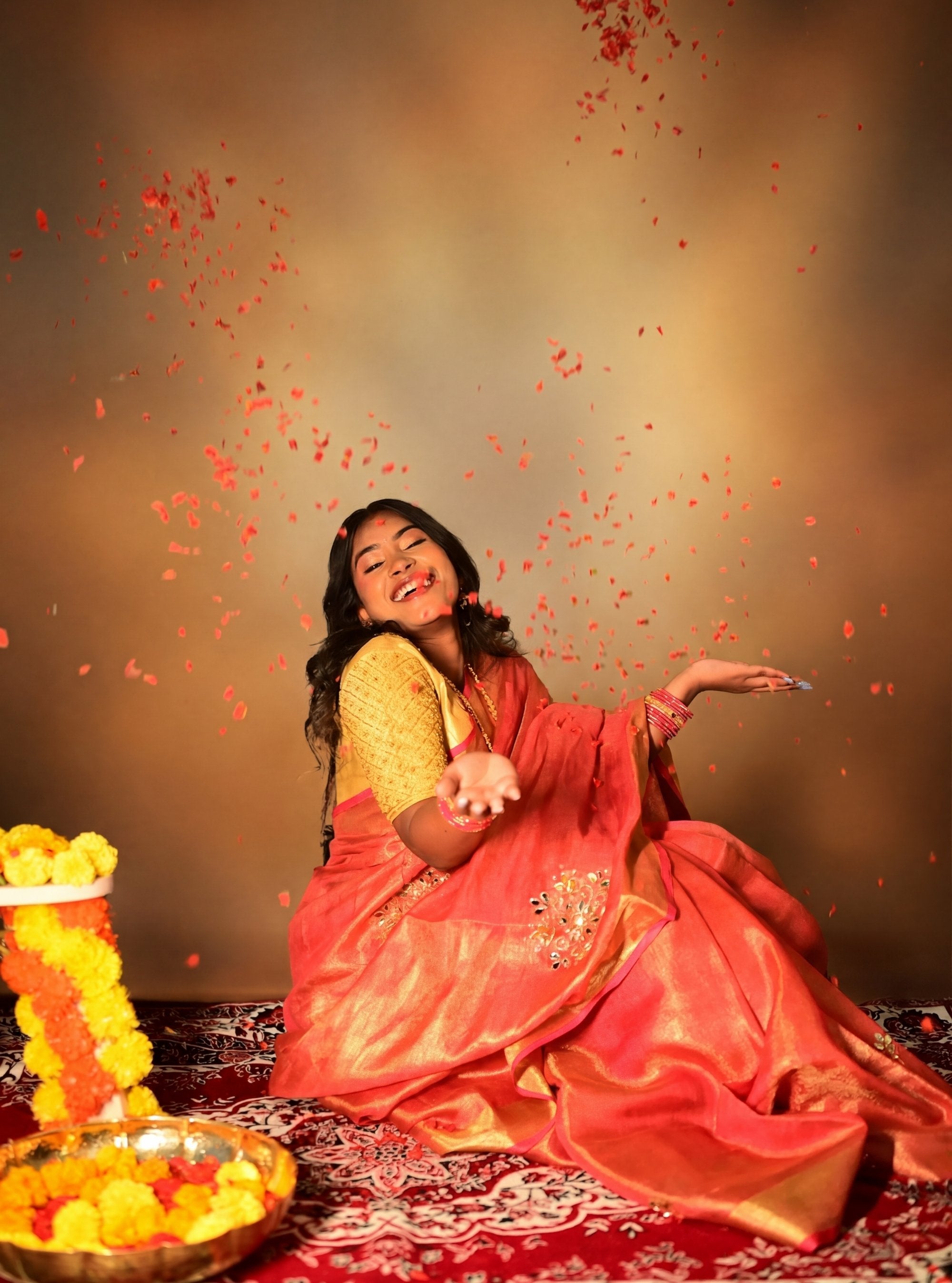Aabha Handwork Zari Linen saree