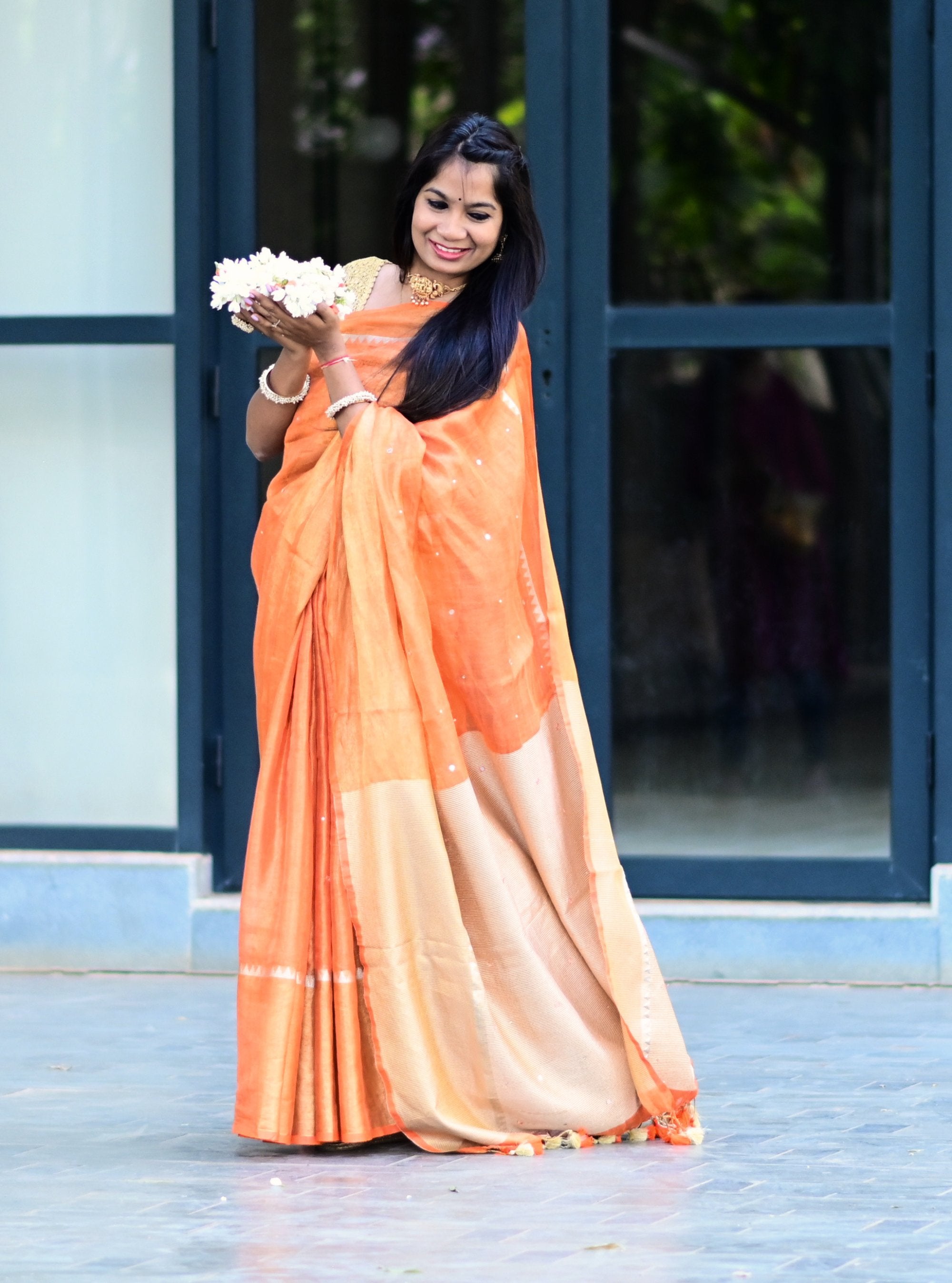 Kavya Mirror-work Zari Linen Saree