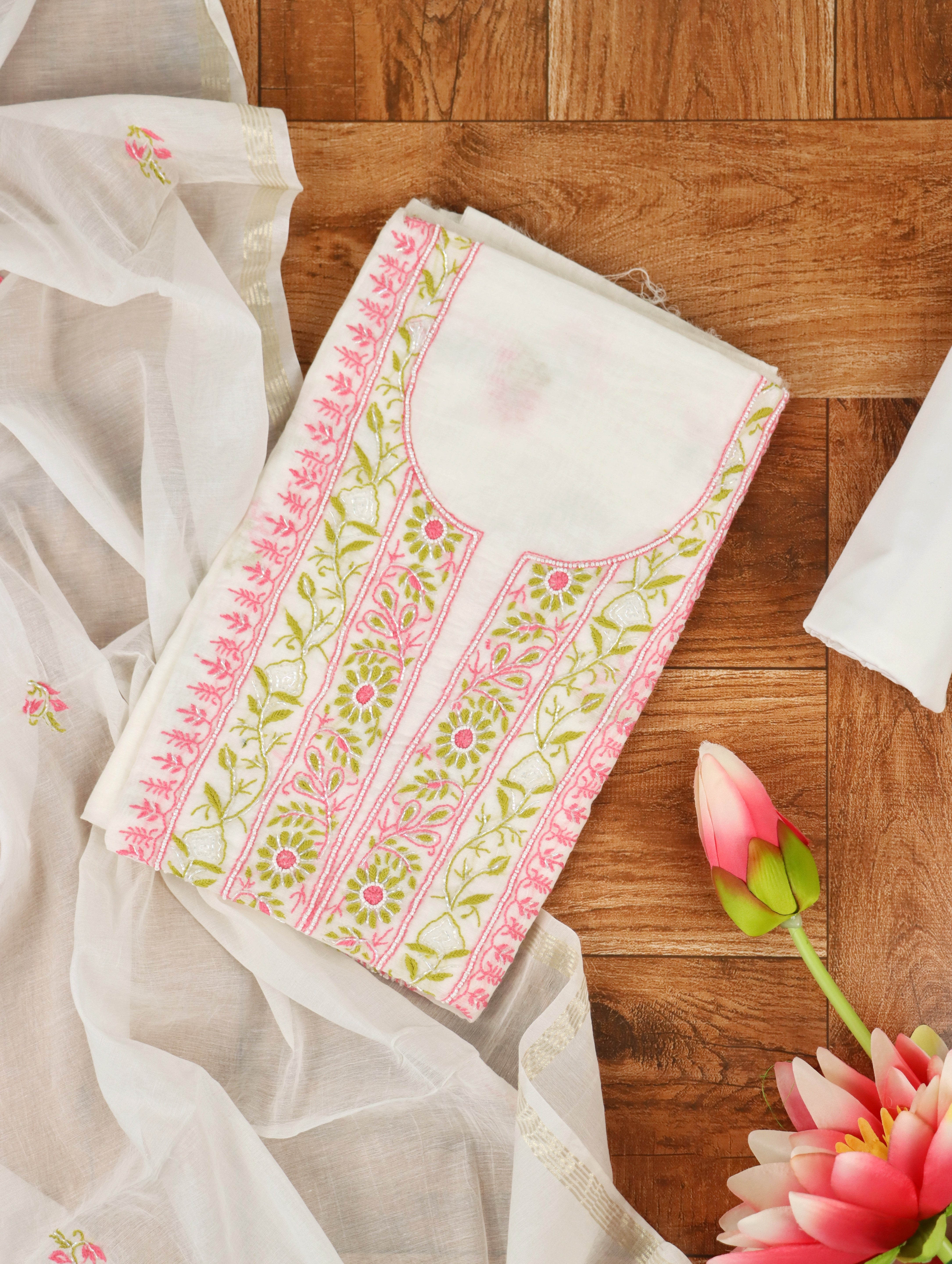 Tara Chikankari Suit Set