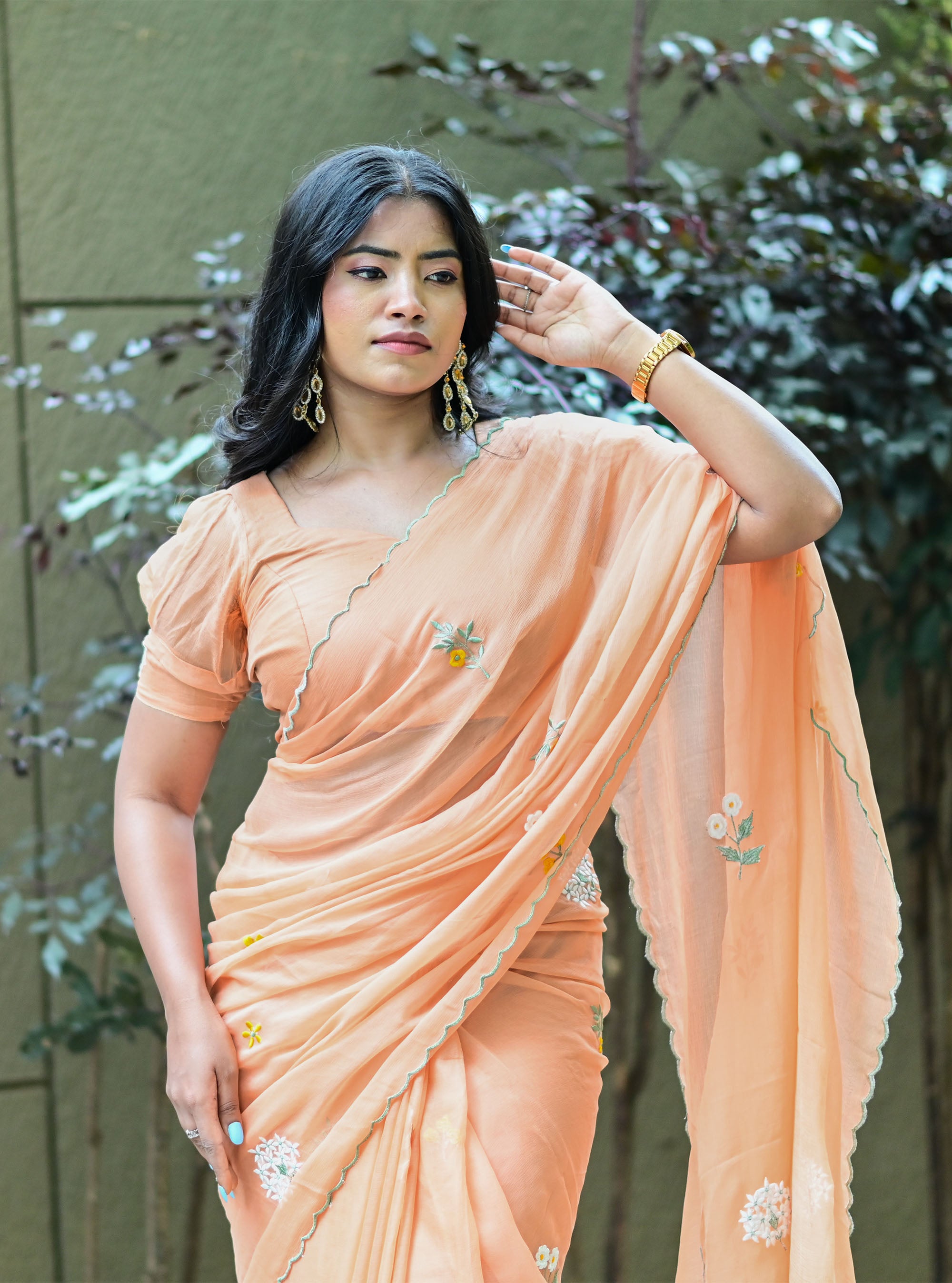 Aavya Embroidered Chiffon Saree