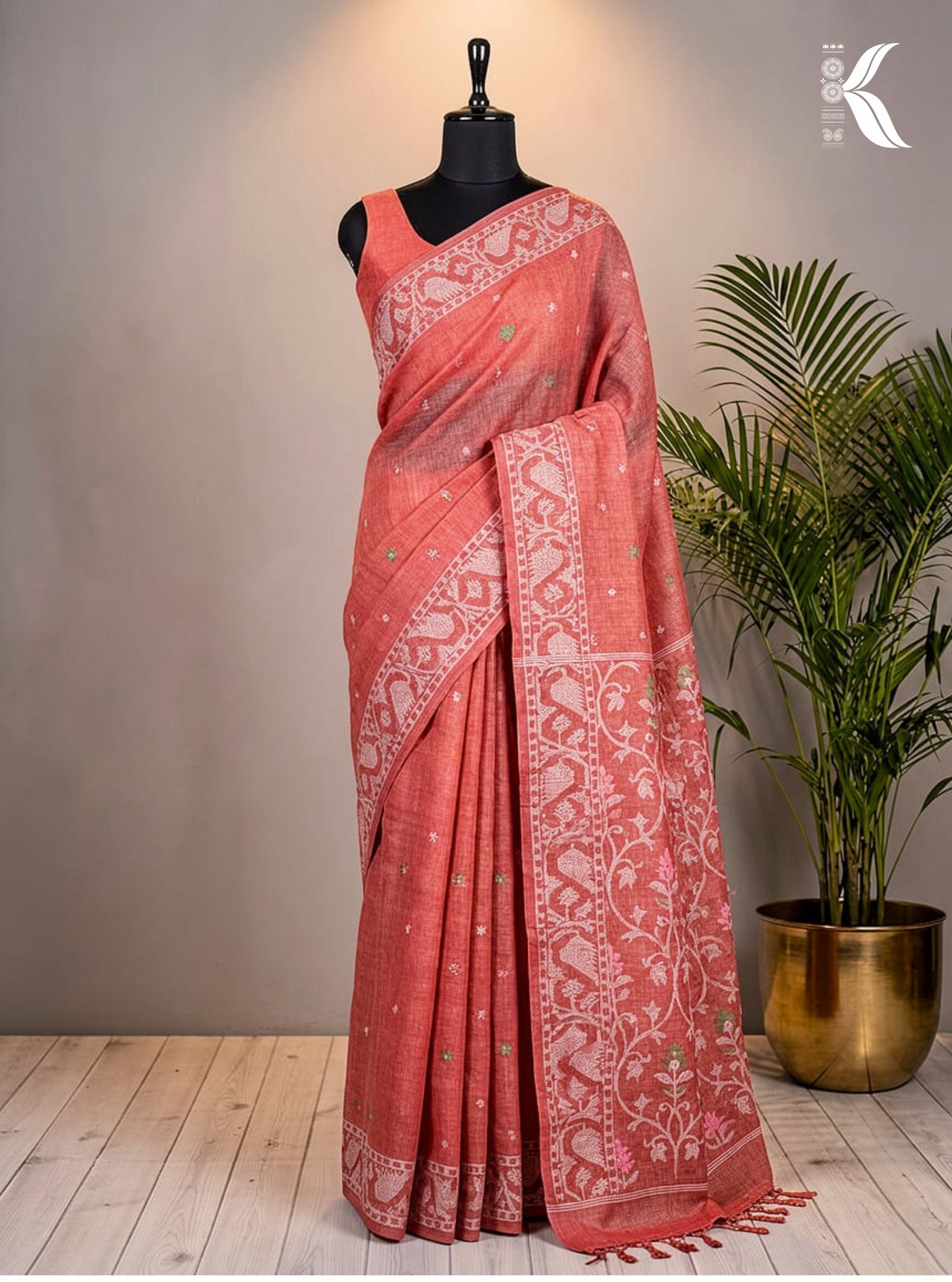 Gulnar Handloom Jamdani Tussar Saree