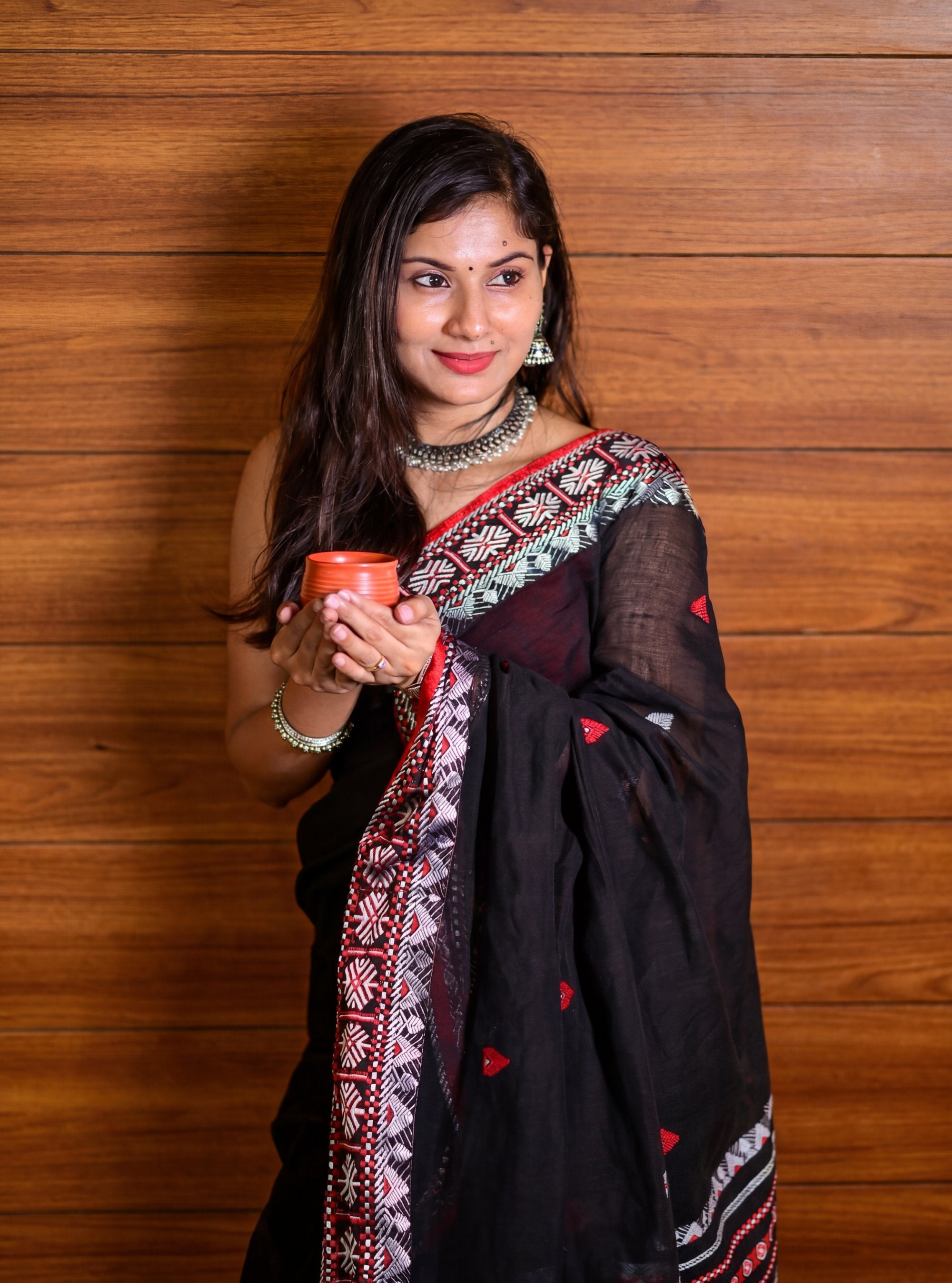 Nisha Handwoven Jamdani Saree